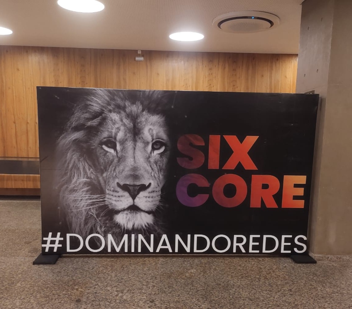 Estrutura de box truss para evento institucional